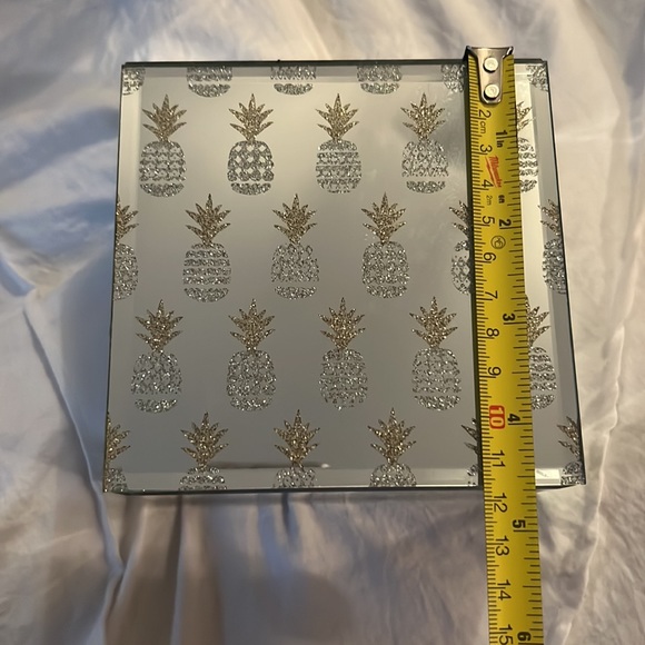 Jewelry box - Picture 6 of 7